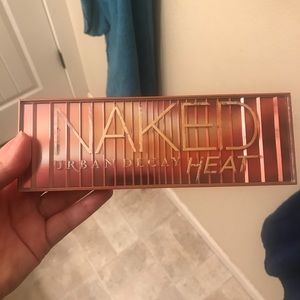 Urban Decay Naked Heat Palette